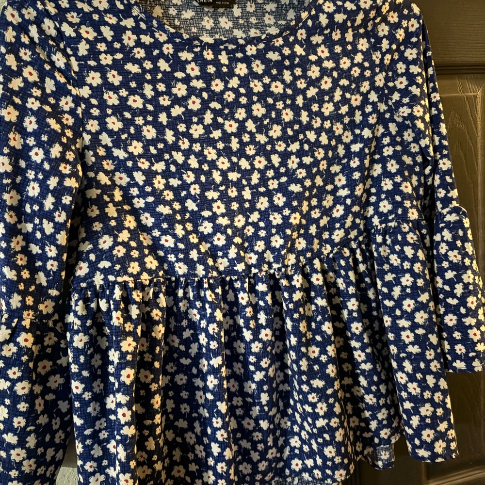 SHEIN Blue Floral Patterned Blouse